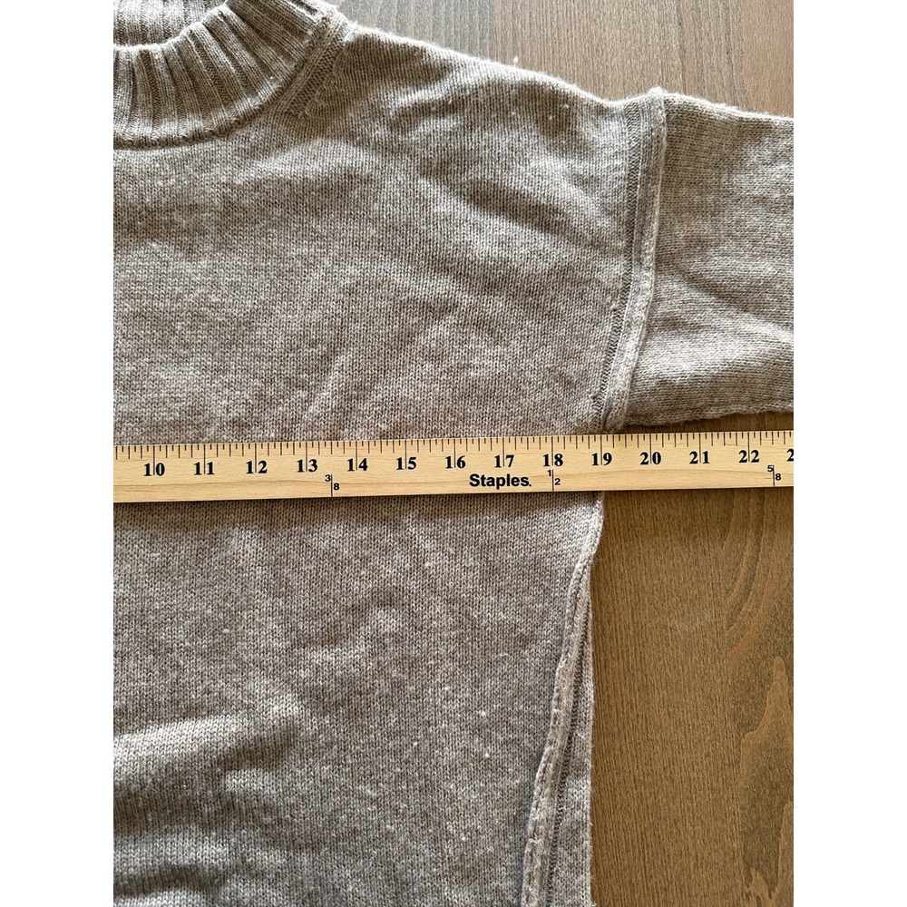 Brochu Walker Wool Cashmere Blend Mock Neck Sweater Taupe White Shirt Hem - Picture 9 of 11